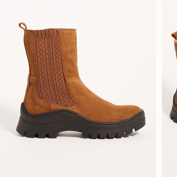 ANTHROPOLOGIE Farylrobin Chelsea Boots - Picture 2 of 10